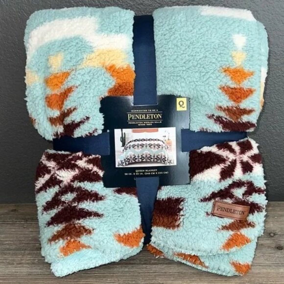 Pendleton Queen Size Sherpa Fleece Blanket Avra Valley Teal Light Blue - Picture 3 of 6